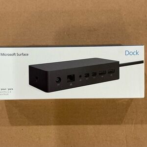 Microsoft Surface Dock in Black